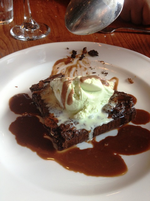 choc brownie from Gusto